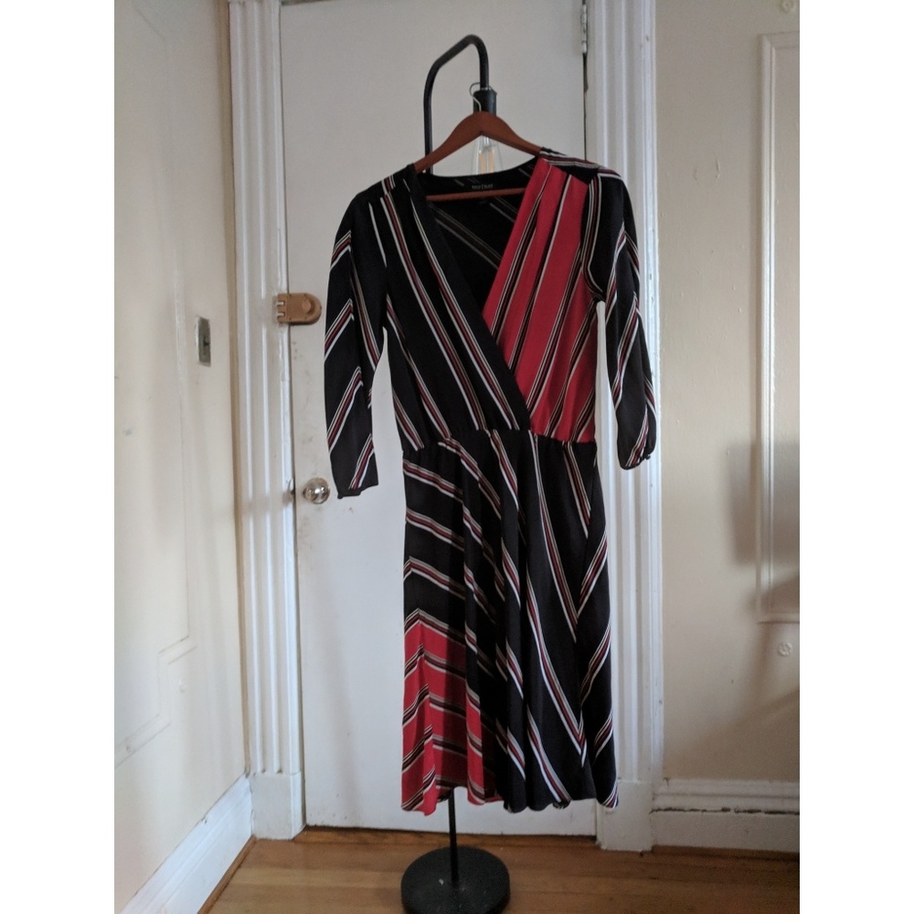 White House Black Market Dress Striped Black + Red